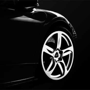 Nuit de Vandalisme à Oberhausbergen : Plus de 100 Voitures aux Pneus Crevés !