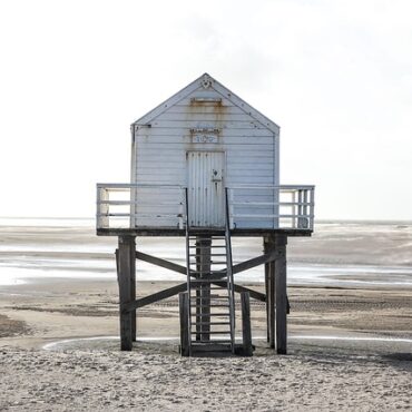 Le Havre : Les Cabanes de Plage Font Leur Grand Retour et Animent la Côte !