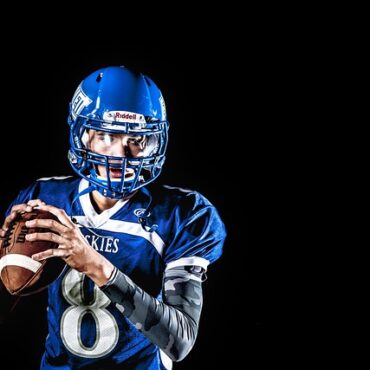 Saint-Étienne : Le Parc à Maillots, la pépite pour des tuniques de foot rares et à prix mini !