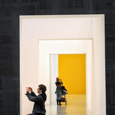 Paris s'illumine avec Renoir : Le Déjeuner des canotiers débarque à Orsay !