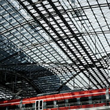 Arras : L'Abbaye Saint-Vaast se réinvente avec une verrière monumentale !