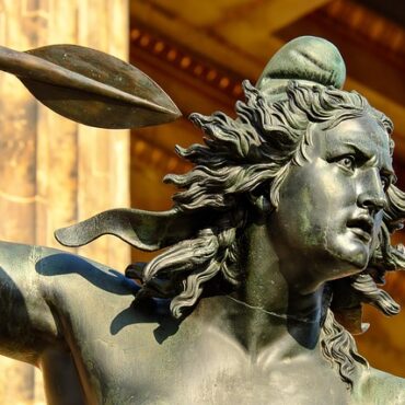 L'Impressionnisme en Bronze : Un Hommage Majestueux au Château de Bois-Guilbert !