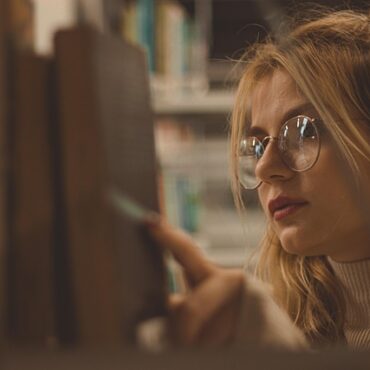 Dalie Farah : l'écrivaine clermontoise lève le voile sur l'autisme et le séisme éditorial