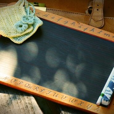 Beaulieu-sur-Oudon : Après l'incendie, la Mayenne se mobilise pour ses écoliers !