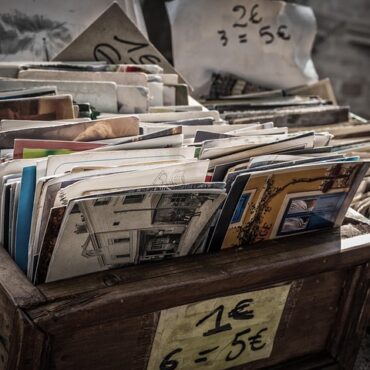 Saint-Etienne : l'escape game 1909 fait le grand ménage et brade ses objets insolites !