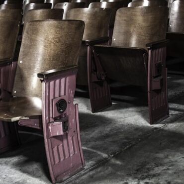 Dominique A coupe les ponts avec Relay et les salles liées à Bolloré