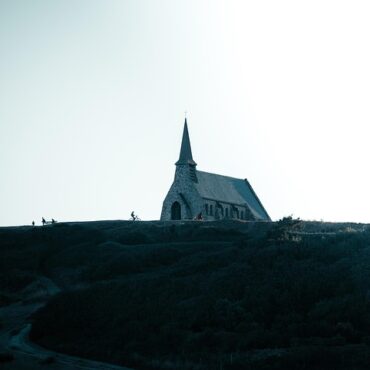 Soleil et douceur avant le coup de frais : la météo normande change de cap !