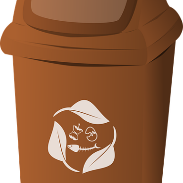 Dans la Vienne, les restes de cantine deviennent un compost précieux pour les champs