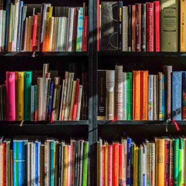 Éric Pessan, la plume ligérienne qui refuse de se taire face à la bataille du livre