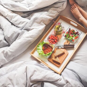 Repas au Crous à 1 euro : un coup de pouce pour tous les étudiants, mais pas une solution miracle