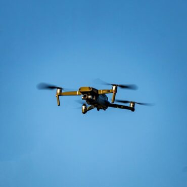 Mourmelon : Le 501e RCC Vole Vers l'Avenir avec Drones et Robots !