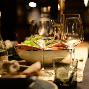 Montélimar : Le maire maintient les banquets du Canon français malgré la fronde