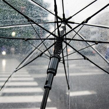 Météo en Nouvelle-Aquitaine : sortez les pulls, le week-end s'annonce glacial !