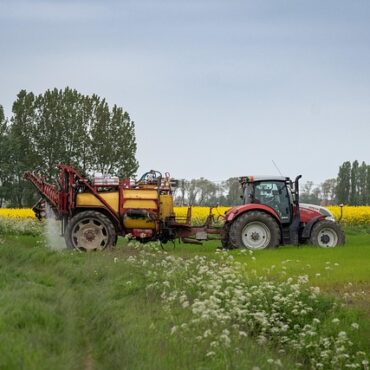Pesticides en Bretagne : le cri d'alarme des victimes s'amplifie !