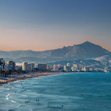 Le Grand Est fait le plein de Pavillons Bleus : nos ports et plages à l'honneur !