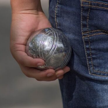 Pétanque : les rois du cochonnet débarquent dans le vignoble nantais !