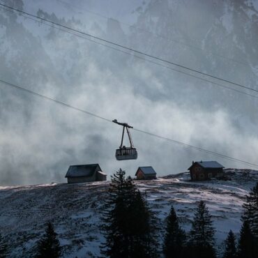 Pyrénées-Orientales : Triste fin pour Jojo, l'emblème des montagnes, percuté par un téléski