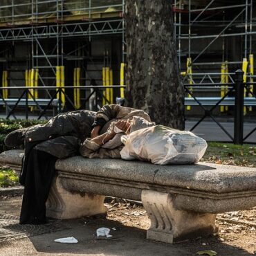 Hécatombe sociale : 352 sans-abri ont perdu la vie en Île-de-France en 2025