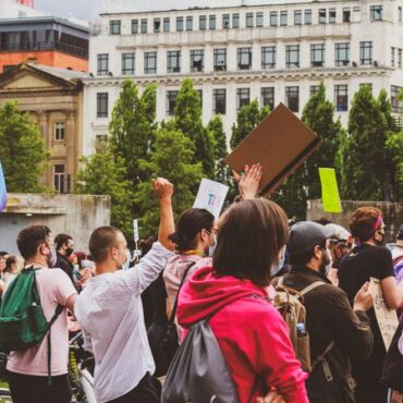 Mois des Fiertés à Lyon : l'alerte rouge face à la hausse des agressions LGBT+