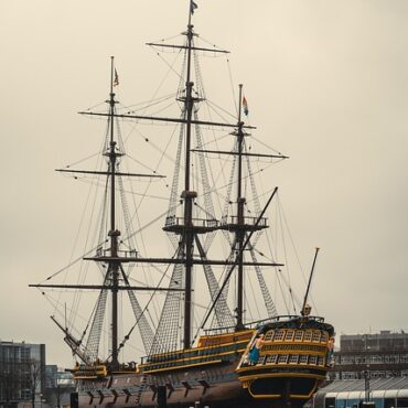 Dunkerque en fête : le majestueux Belem souffle ses 130 bougies !