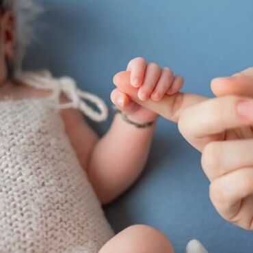 Grand Est : Des petites pieuvres en coton, le secret douceur des bébés prématurés !