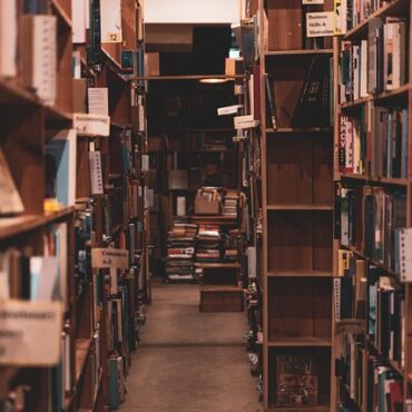 Vos livres changent des vies ! La future Bouquinerie de Rouen lance son appel aux dons