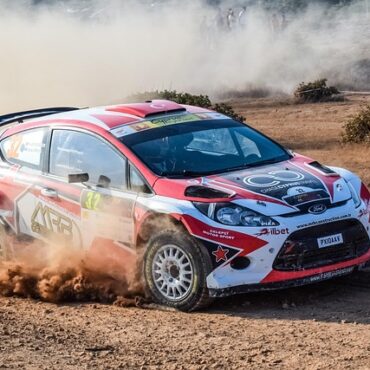 Rallye de Petite-Île : Sécurité Max, 135€ l'amende si vous traînez !