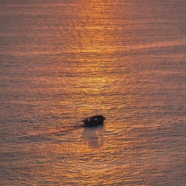 Les Peintres de la Marine : Quand la Normandie Inspire l'Art de la Mer