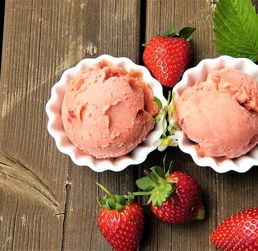 De l'aéroport à la bergerie : Florence fait fondre la Haute-Vienne avec ses 35 glaces uniques !