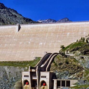 Occitanie : Une "centrale virtuelle" inédite à Baixas pour sécuriser notre réseau électrique !