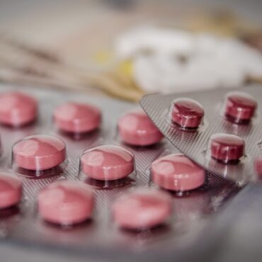 Corrèze : des pharmaciens suspendus, les habitants crient à la "double punition"