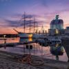 Larmes et voiles blanches au Havre : le vibrant hommage au skipper Charlie Dalin