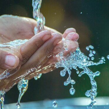 Canicule : le « plan bleu » activé dans les établissements pour seniors