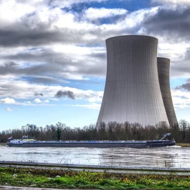 Golfech : la chaleur force l'arrêt d'un réacteur nucléaire