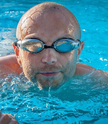Drame à l'Isle-d'Abeau : un tout-petit perd la vie dans une piscine