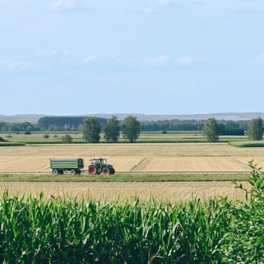 Drame dans l'Orne : un octogénaire écrasé par son tracteur à Camembert