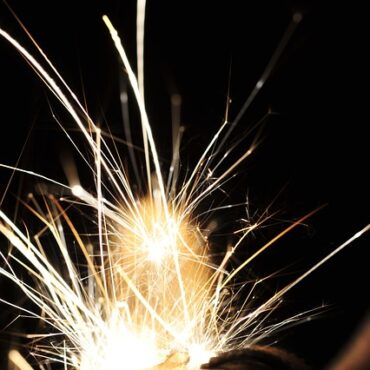 Sécheresse dans le Morbihan : le feu d'artifice de La Trinité-sur-Mer annulé