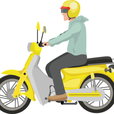 Trottinettes à Paris : le casque et le gilet deviennent obligatoires