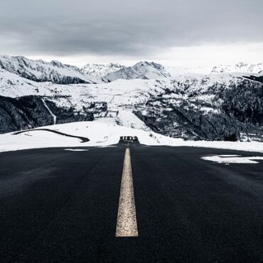 Hautes-Pyrénées : la route de Gavarnie coupée par une coulée de boue