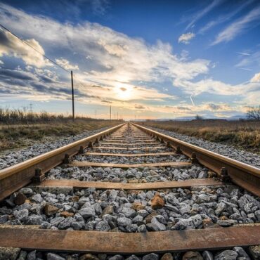 Batz-sur-Mer : une septuagénaire perd la vie percutée par un train