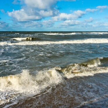 Alerte météo en Corse : vagues dangereuses et vent fort ce samedi