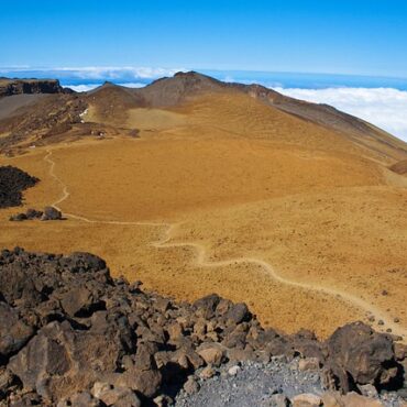 Volcan de La Réunion : l'enclos rouvre partiellement