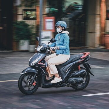 Trottinettes en Ille-et-Vilaine : le casque devient obligatoire sous peine d'amende