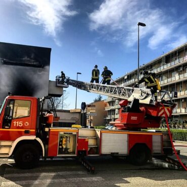 Feu de combles à Strasbourg : une quarantaine d'habitants évacués d'urgence dans le Neudorf